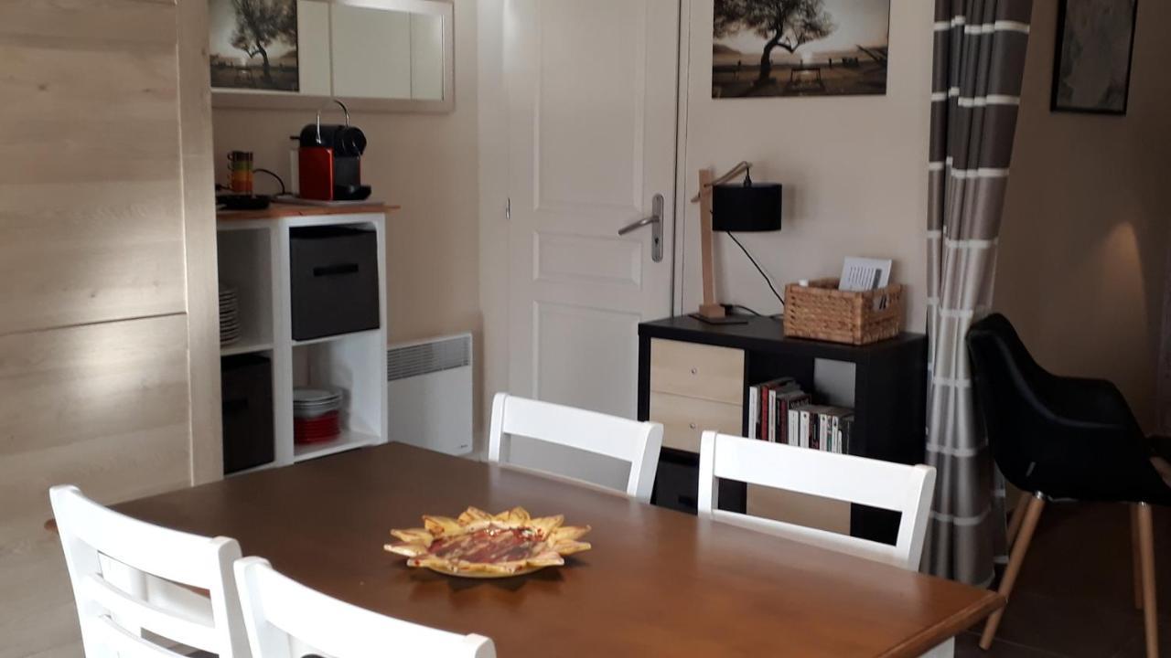Maison 2 Ou 4 Personnes Jardin Parking Les Amandiers Lorgues Exterior photo